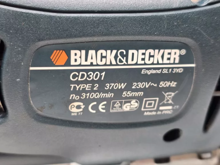 WYRZYNARKA BLACK DECKER CD301