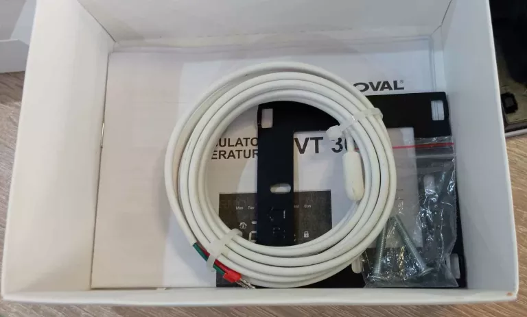REGULATOR TEMPERATURY THERMOVAL TVT30