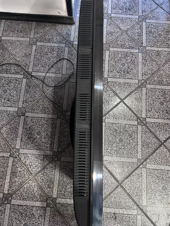 TELEWIZOR GRUNDIG 32 GLX 3002C BRAK PILOTA