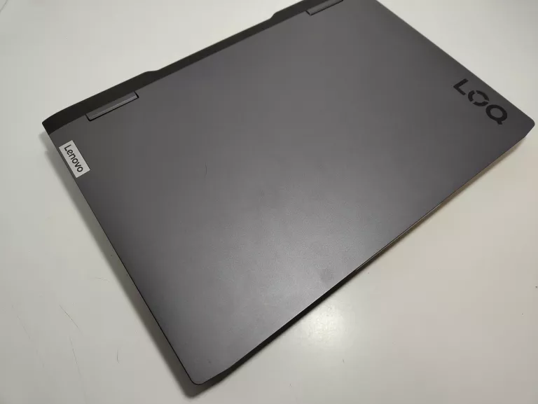 LAPTOP LENOVO LOQ 15 RYZEN 5  16GB 512SSD RTX 4050 W11P