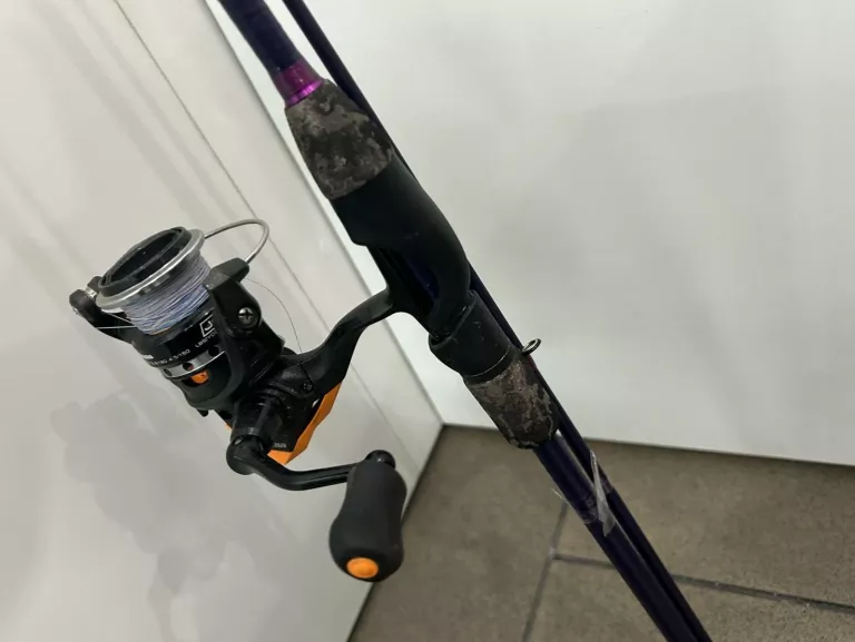 WĘDKA DELPHIN TOXIC 2G / 2 SKŁADY 244CM/7-30G KOŁOWROTEK OKUMA JAW 30 FD