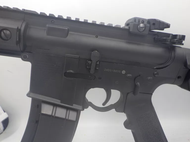 WIATRÓWKA CROSMAN PANTHER ARMS DPMS SBR FULL AUTO 4,5MM DSBR