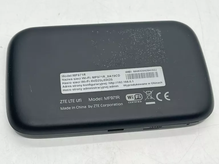 ROUTER WIFI ZTE 4G CZARNY MF971R