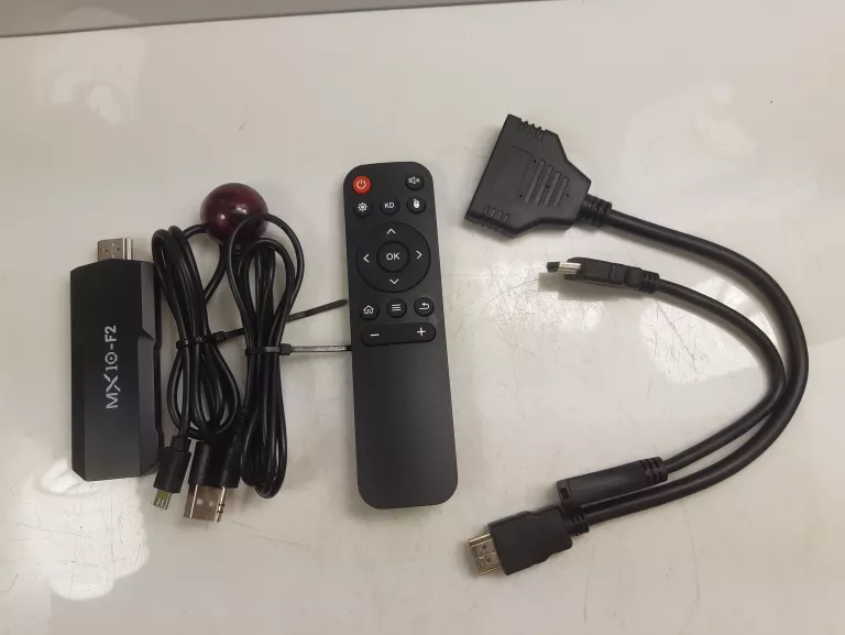 ODTWARZACZ MULTIMEDIALNY F2 TV STICK MX10 ANDROID TV