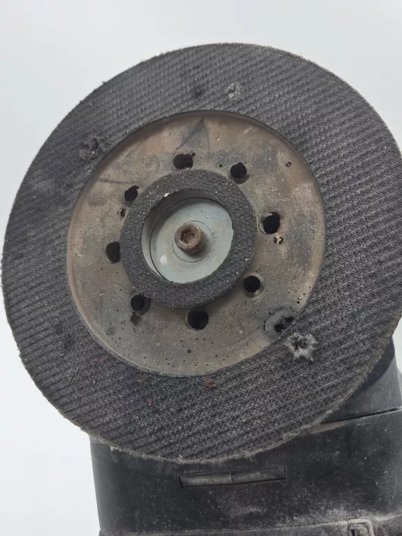 SZLIFIERKA BLACK DECKER KA220E