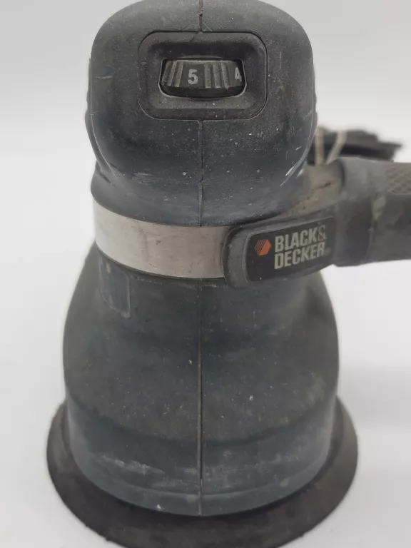 SZLIFIERKA BLACK DECKER KA220E