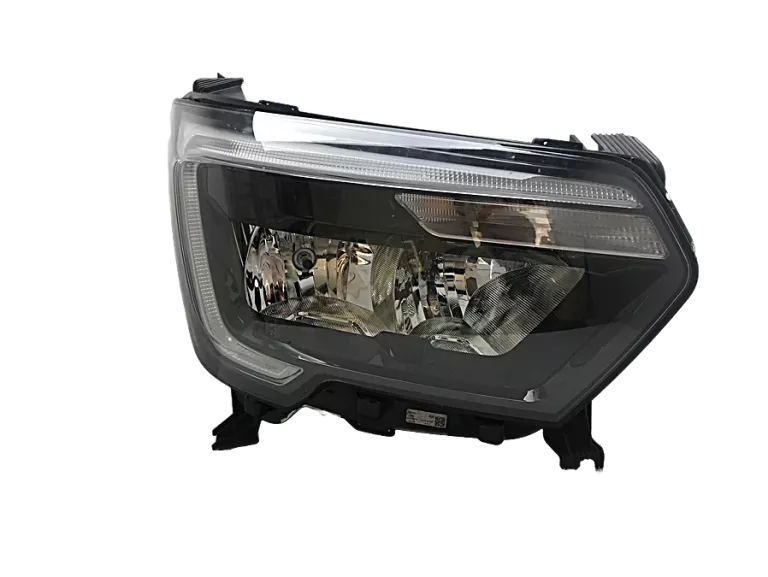 LAMPA PRZEDNIA DO RENAULT MASTER 4