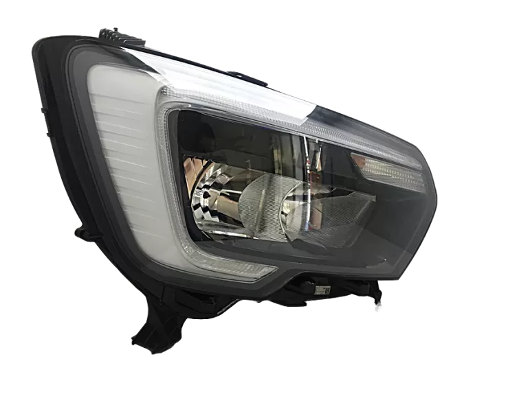 LAMPA PRZEDNIA DO RENAULT MASTER 4