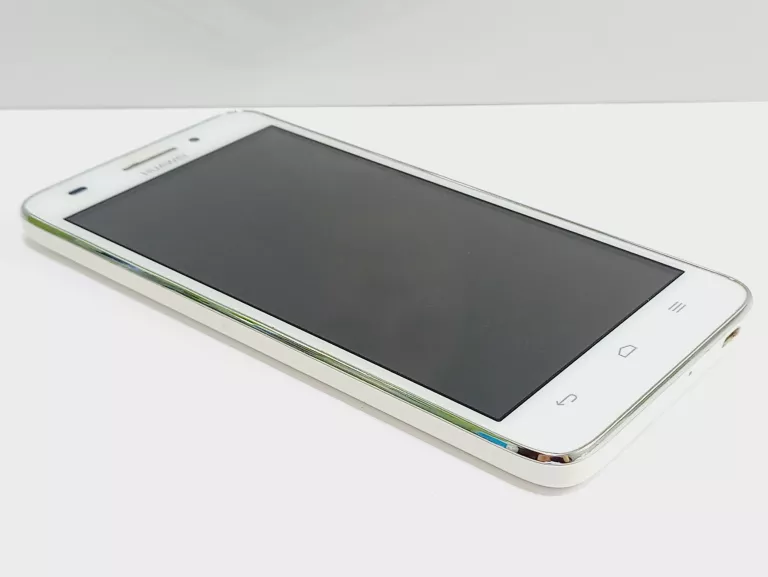 TELEFON HUAWEI G620S 1/8GB OPIS