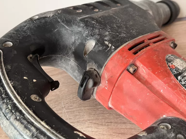 MŁOTOWIERTARKA BLACK DECKER KD1001K