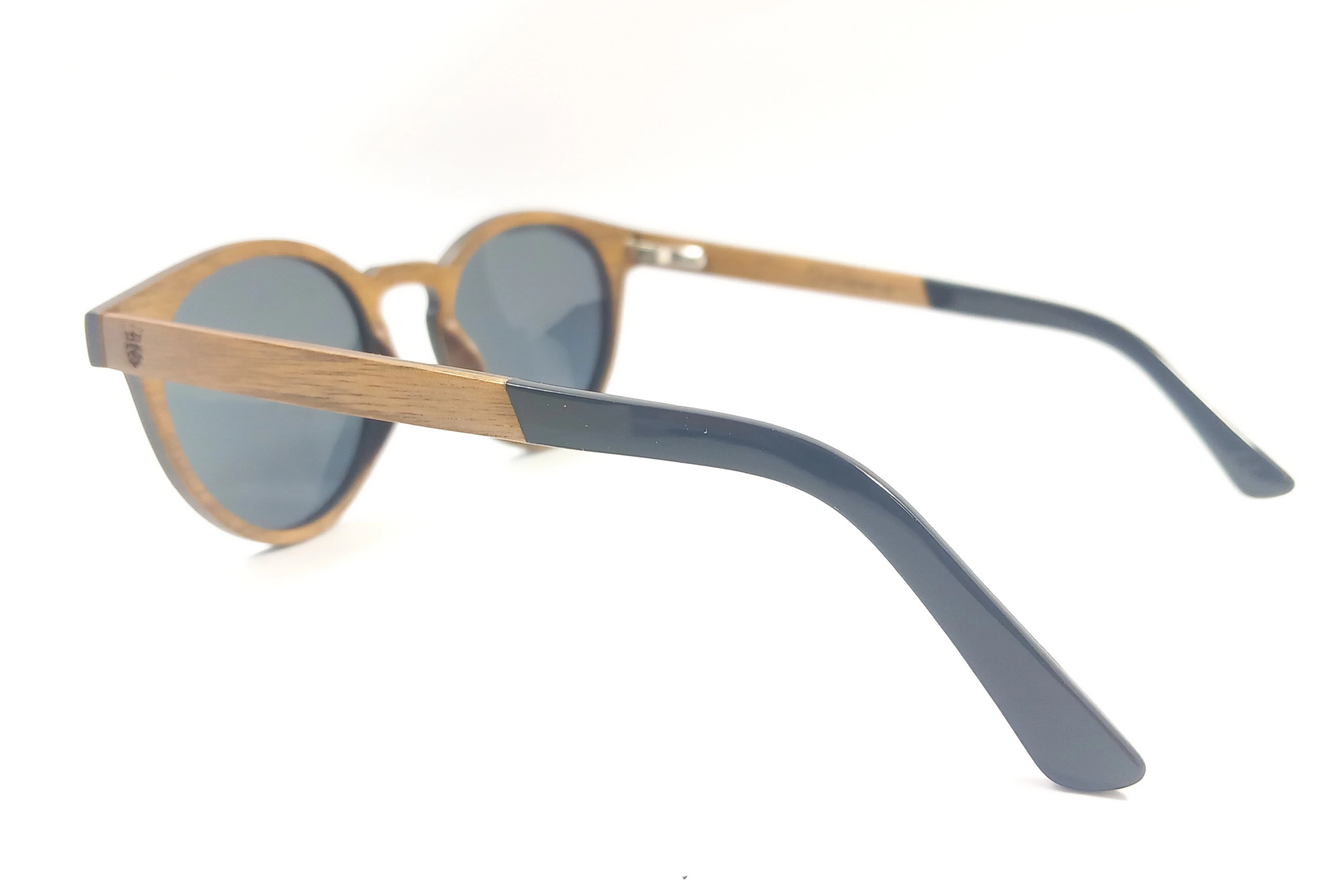 drewniane-okulary-przeciwsloneczne-plantwear-como-stan-11323-2