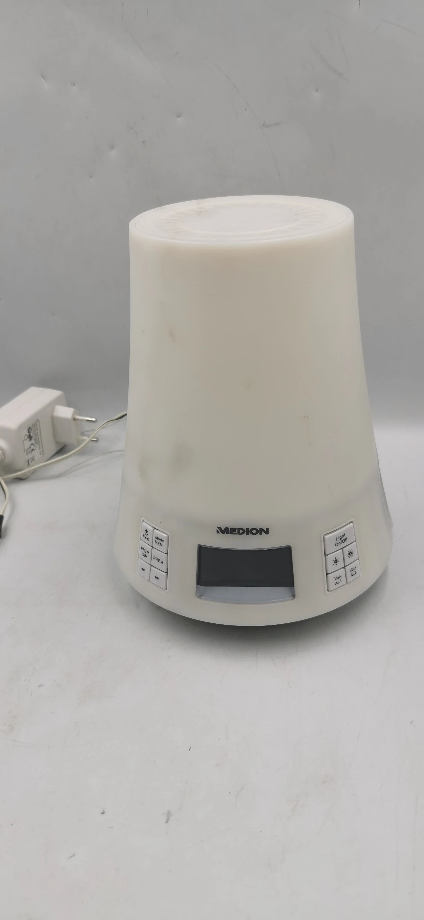 radiobudzik-z-lampka-led-medion-md-83712-ean-gtin-4061458019491