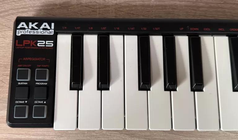 KLAWIATURA MIDI AKAI LPK25