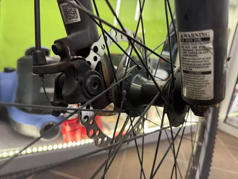 rower-storm-shark-19-cali-rozmiar-ramy-129290-15