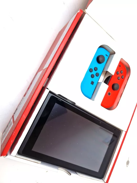 KONSOLA NINTENDO SWITCH + GRA + GWAR MEDIA EXPERT