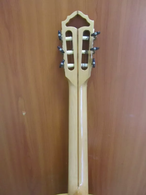 GITARA KLASYCZNA HÖFNER HM87-SE