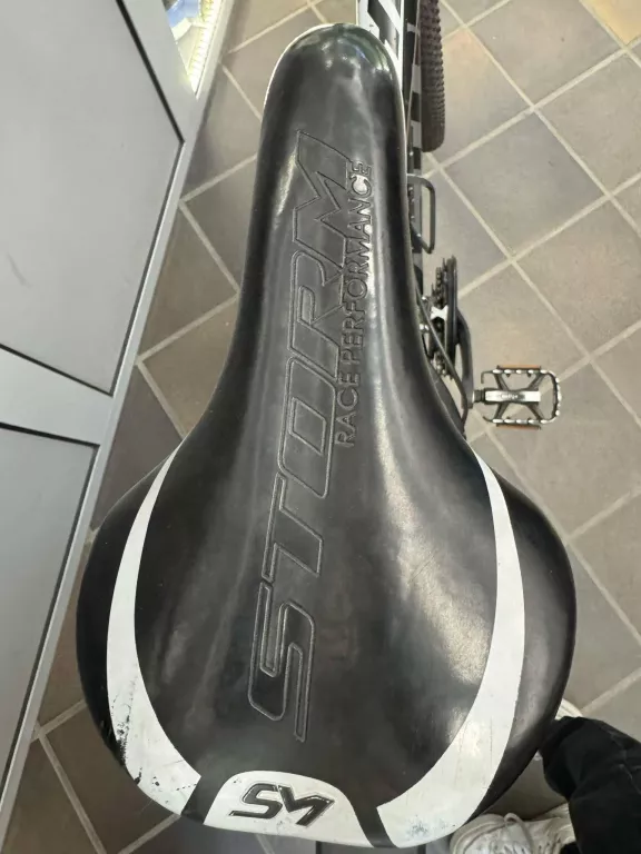 rower-storm-shark-19-cali-rozmiar-kola-129289-512