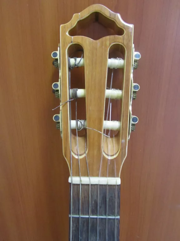 GITARA KLASYCZNA HÖFNER HM87-SE