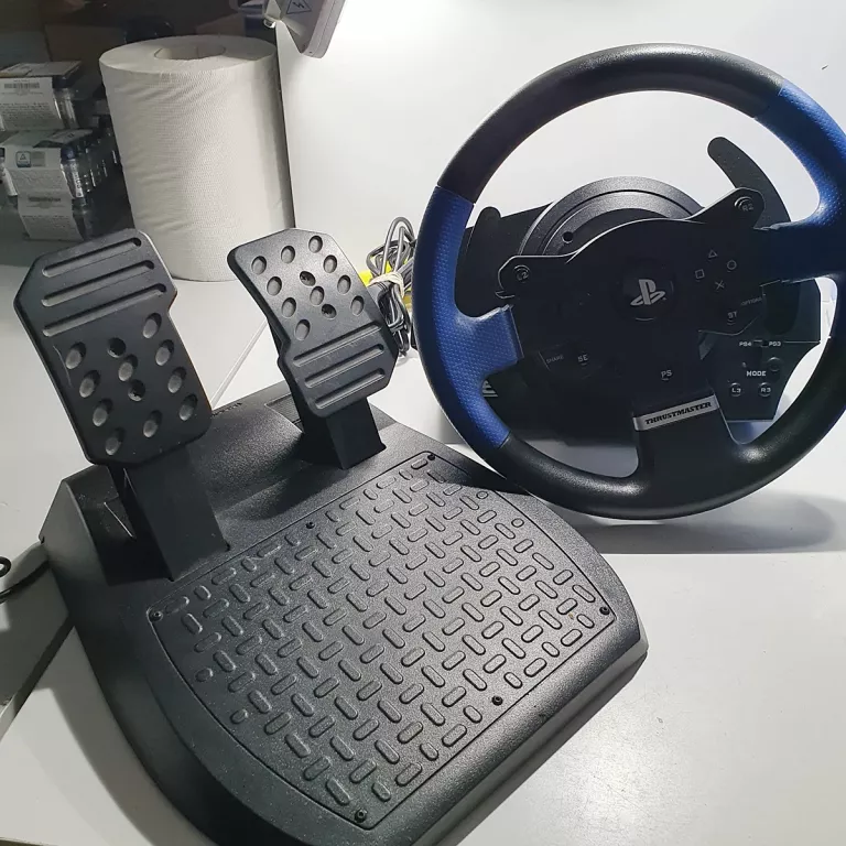KIEROWNICA PEDAŁY THRUSTMASTER T150