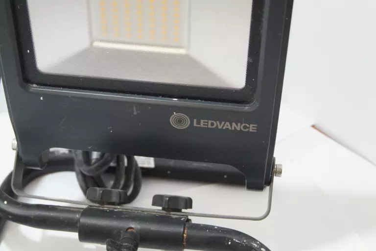 NAŚWIETLACZ LED HALOGEN 50W LEDVANCE 4500LM