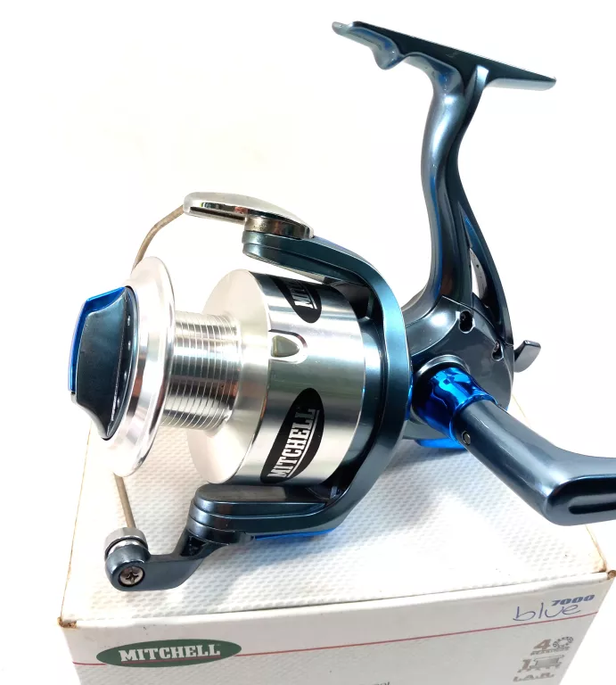 KOŁOWROTEK MITCHELL BLUE 7000 + PUD