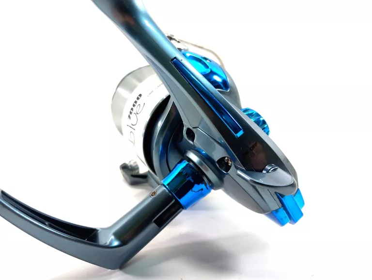 KOŁOWROTEK MITCHELL BLUE 7000 + PUD