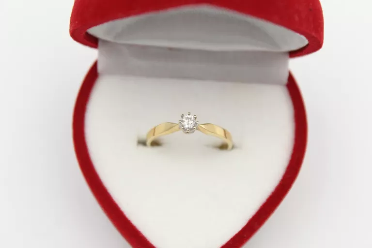 sliczny-zloty-pierscionek-zareczynowy-585-apart-diament-brylant-01ct-material-15835-2