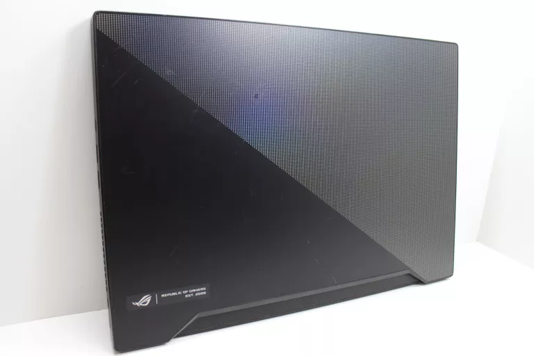 LAPTOP ASUS ROG ZEPHYRUS M15 GU502LW