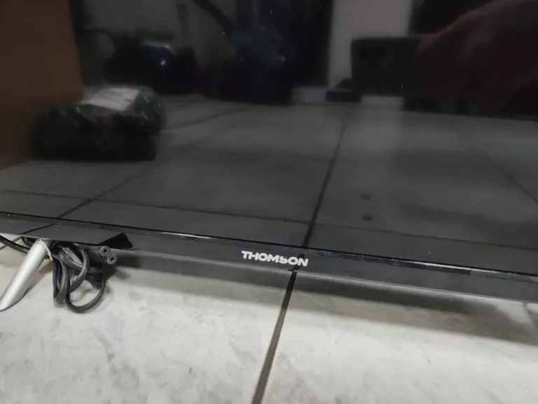 TELEWIZOR THOMSON 24" 24HA4243 BEZ PILOTA