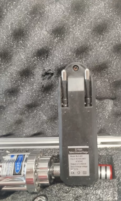 laser-niebieski-najmocniejszy-podpalajacy-walizka-ean-gtin-5708037425579