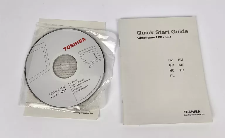 RAMKA CYFROWA TOSHIBA GIGAFRAME L80 8,4" KOMPLET