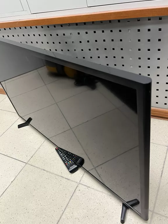 TV SAMSUNG UE40J5200AW