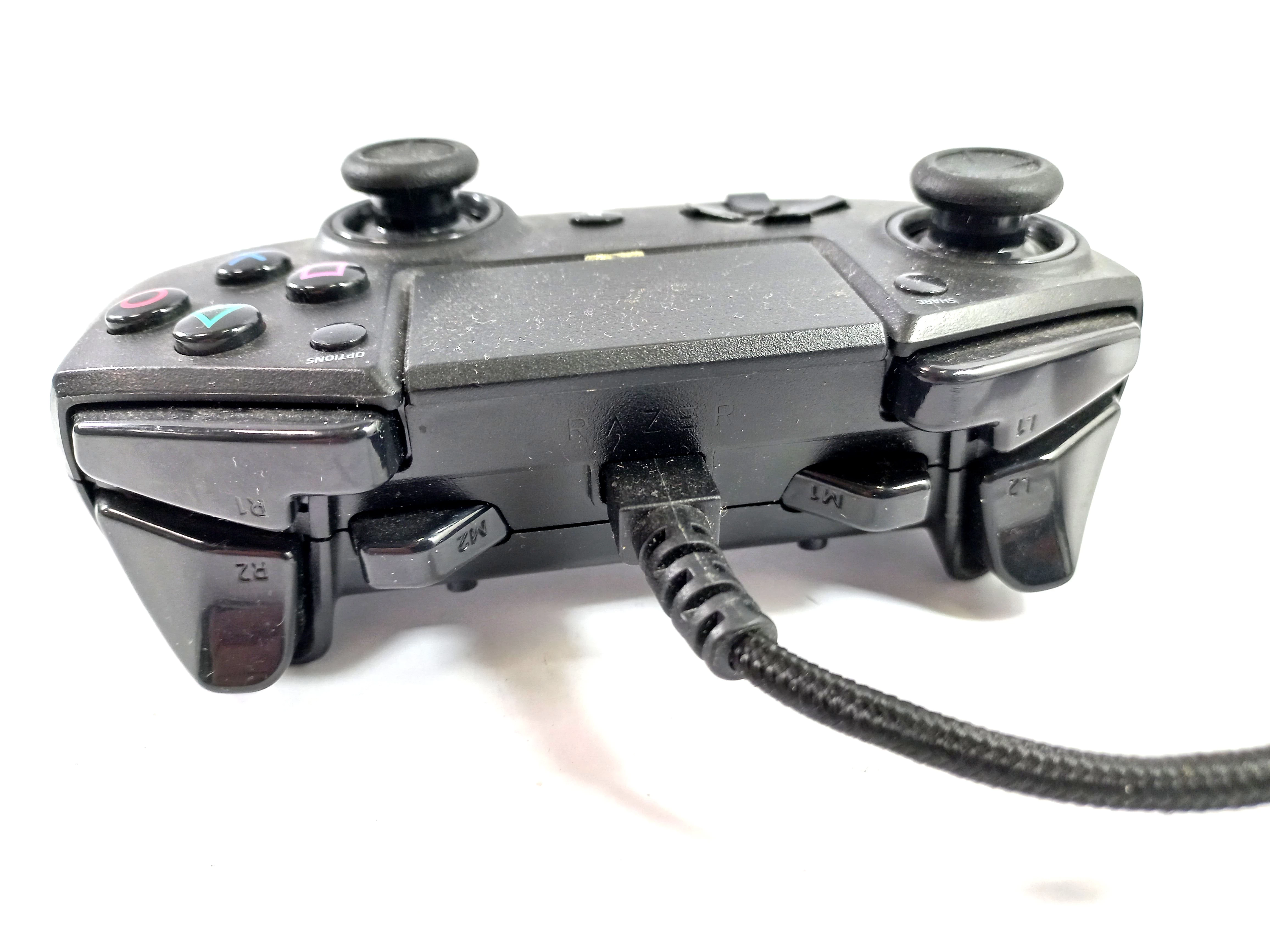 pad-bezprzewodowy-razer-raiju-tournament-edition-rz06-sposob-podlaczenia-210654-2