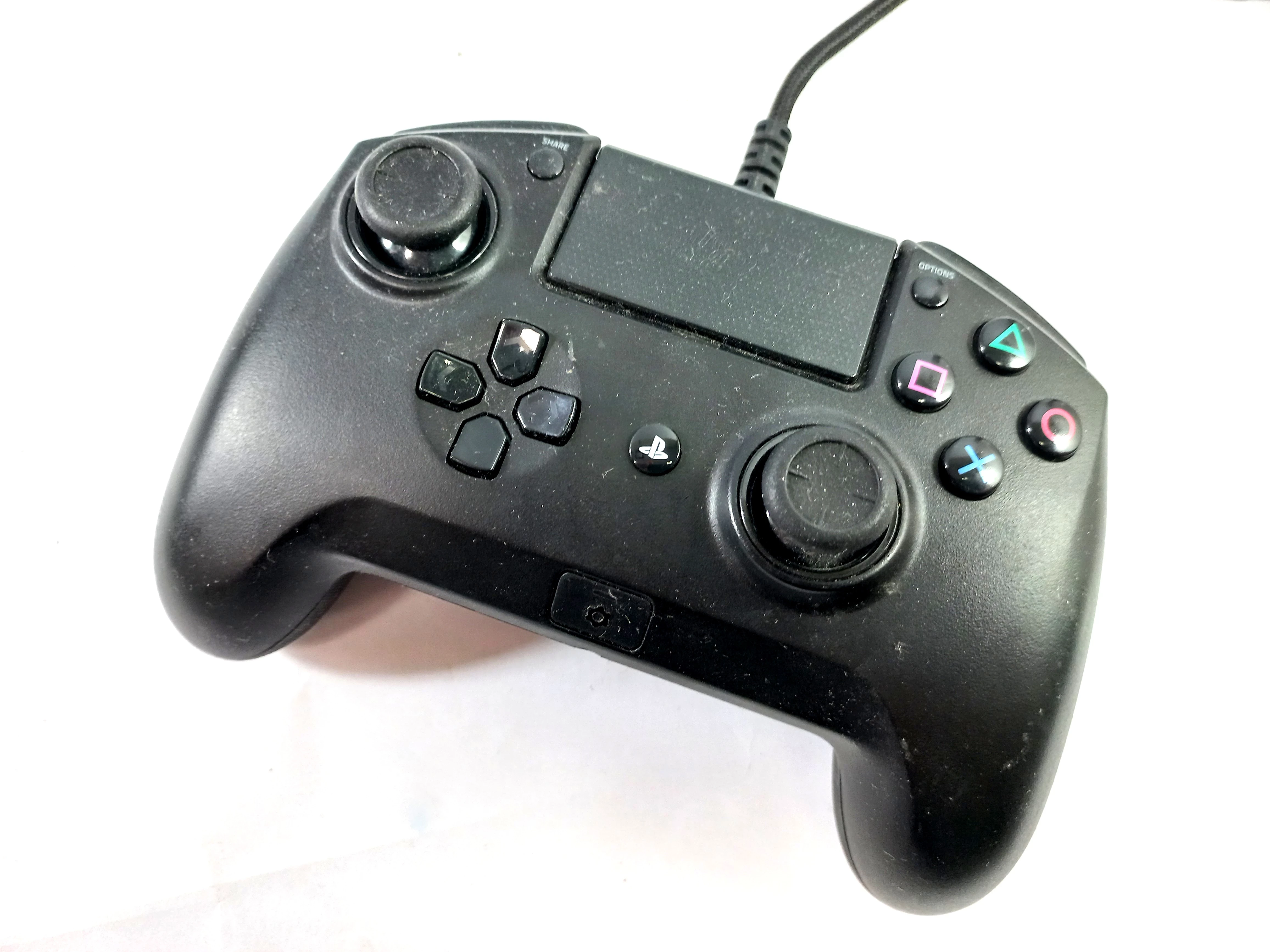 pad-bezprzewodowy-razer-raiju-tournament-edition-rz06-garbary-53-poznan