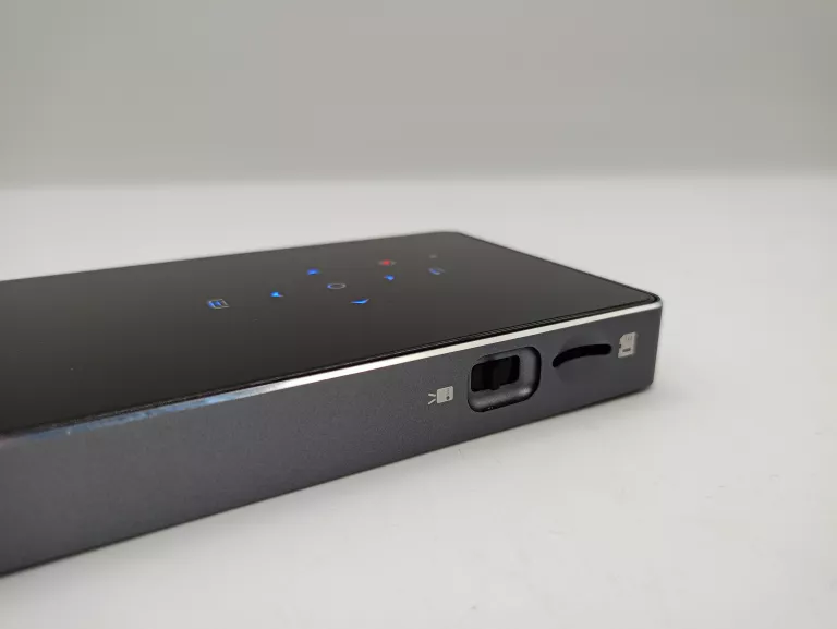 projektor-byintek-ufo-p9-zobacz-model-x25