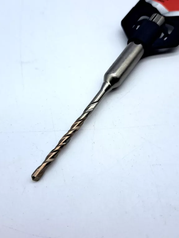 WIERTŁO UDAROWE DO BETONU MILWAUKEE 4MM 110MM