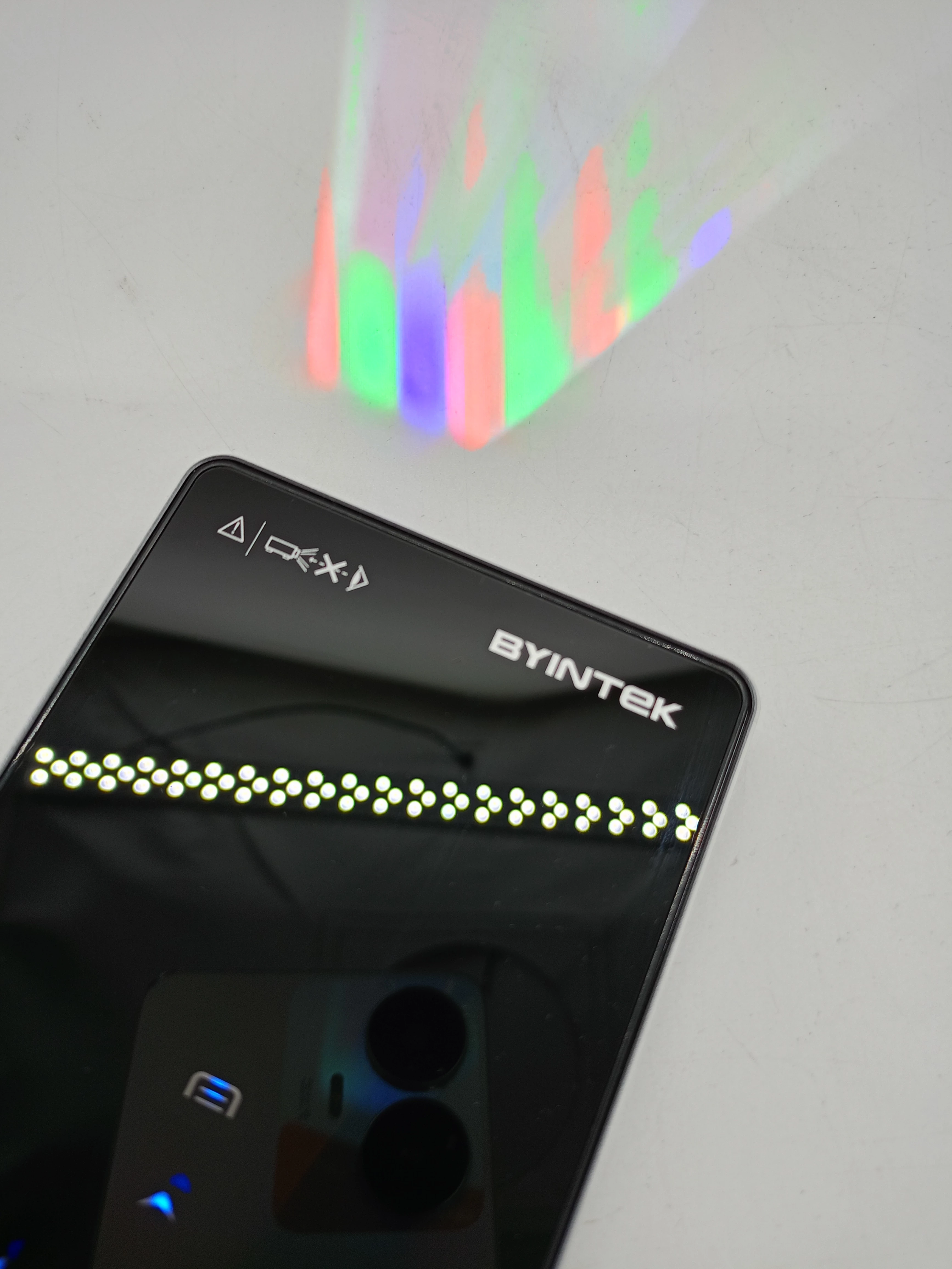 projektor-byintek-ufo-p9-zobacz-technologia-wyswietlania-204793-221741