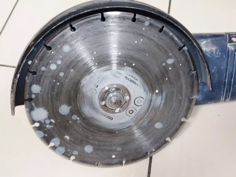SZLIFIERKA KĄTOWA CELMA PROFESSIONAL PRAG 230GEO 2500W 230MM