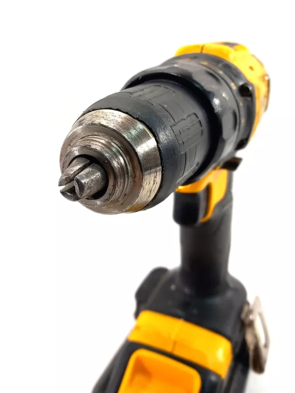 WKRĘTARKA DEWALT DCD 780 Z AKUMULATOREM I ŁADOWARKA