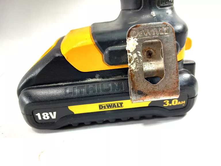 WKRĘTARKA DEWALT DCD 780 Z AKUMULATOREM I ŁADOWARKA