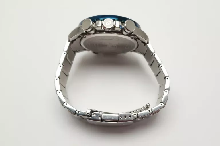 zegarek-casio-edifice-eqb-800-bluetooth-solar-model-eqb-800db-1aer