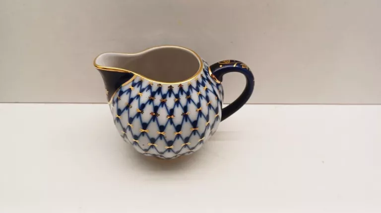 PORCELANA IMPERIAL PORCELAIN 1744 ST.PETERSBURG MADE IN RUSSIA 275 LEM