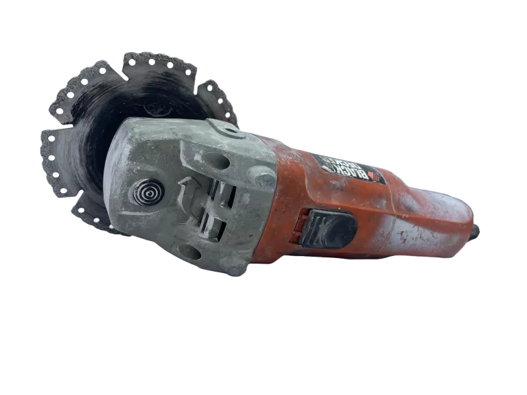 SZLIFIERKA KĄTOWA BLACK&DECKER KG725
