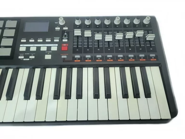 KONTROLER USB/MIDI KLAWIATURA STERUJĄCA AKAI PROFESSIONAL MODEL MPK 49