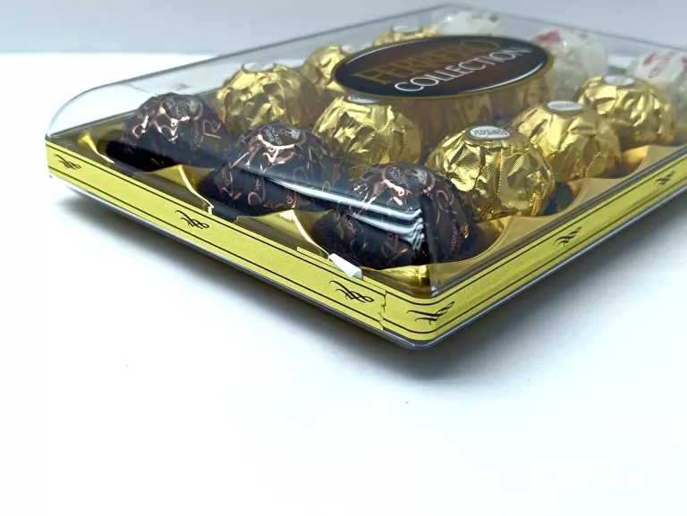 ZESTAW CZEKOLADEK FERRERO COLLECTION 172 G