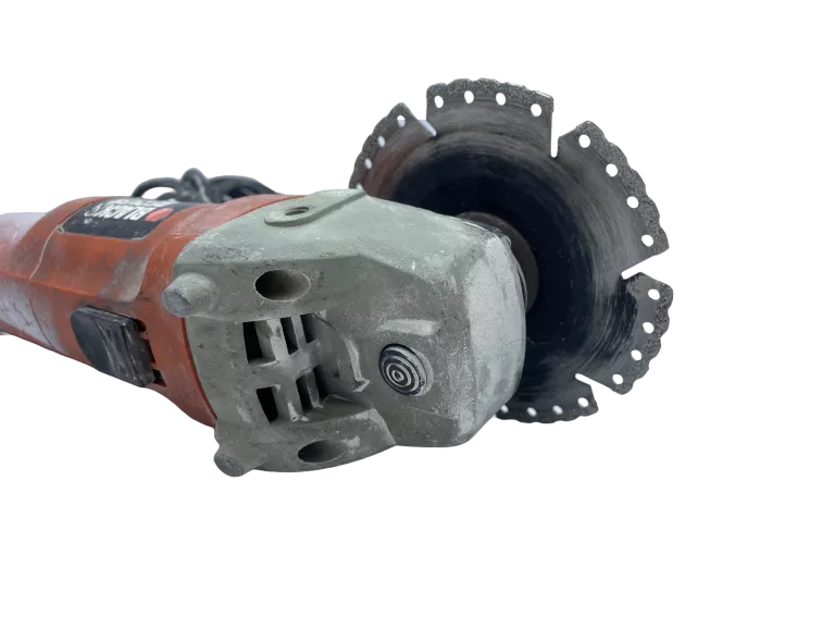 SZLIFIERKA KĄTOWA BLACK&DECKER KG725