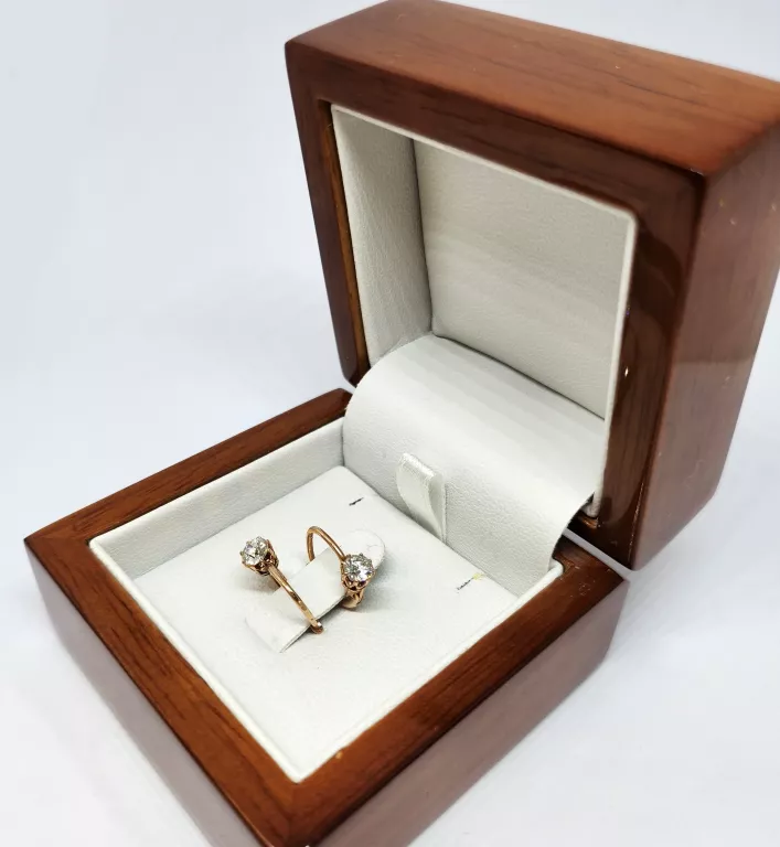 zlote-kolczyki-z-brylantami-156-g-proba-585-rodzaj-zapiecia-2207-4