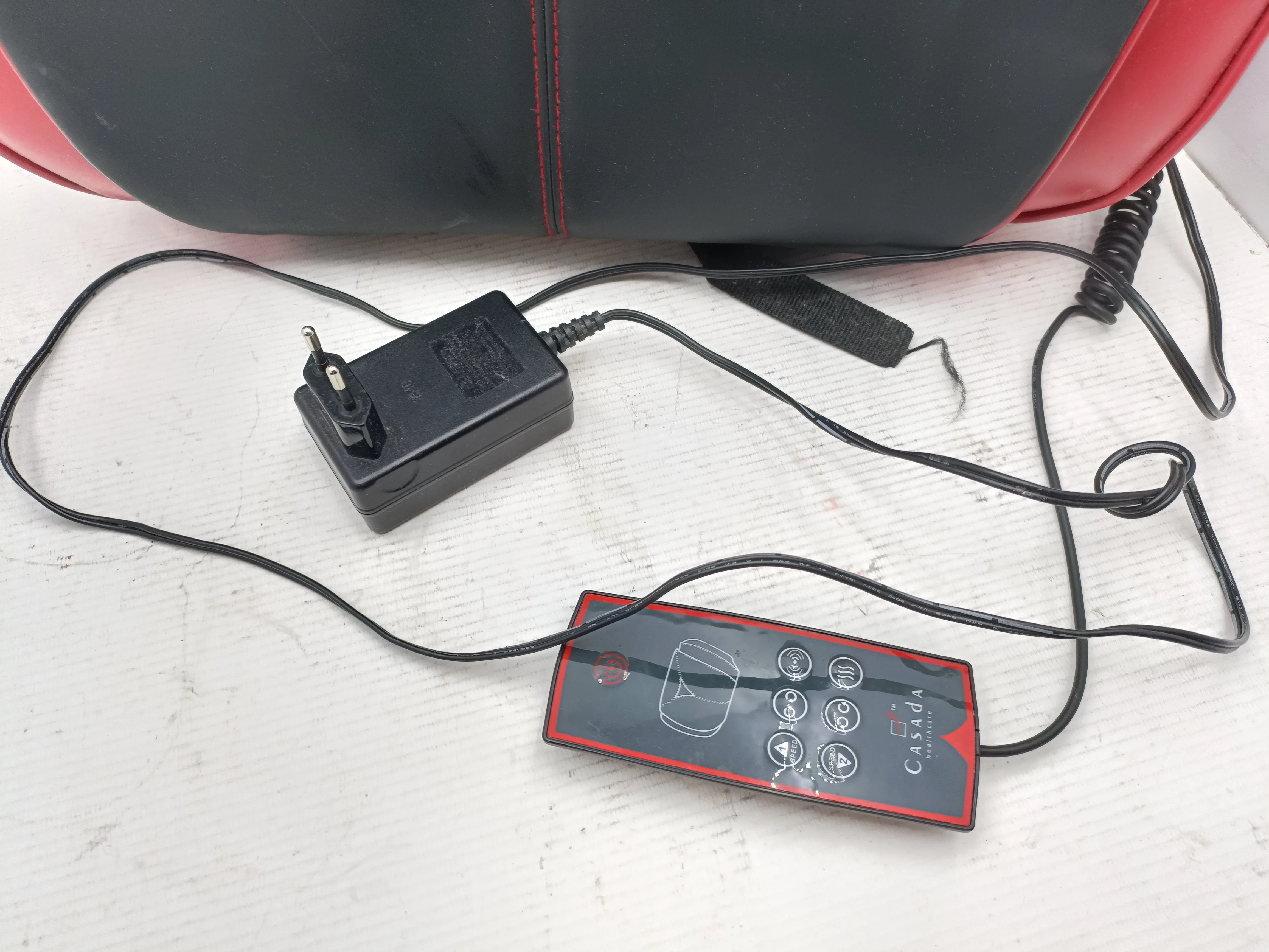 poduszka-masujaca-casada-maxiwell-iii-marka-248811-1944505