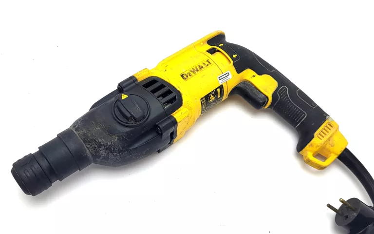 WIERTARKA DEWALT D25133