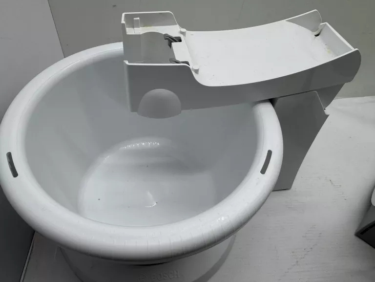 MIKSER Z MISKĄ OBROTOWĄ BOSCH CNHR 18